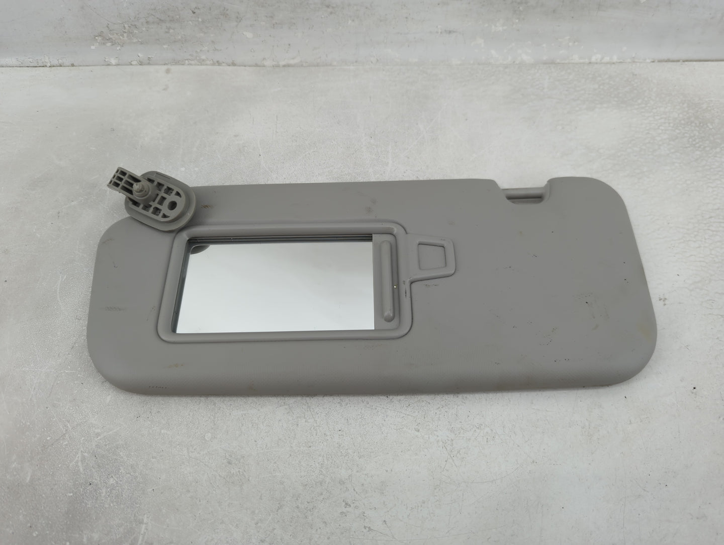 2018-2020 Kia Rio Sun Visor Shade Replacement Driver Left Mirror Fits Fits 2018 2019 2020 2021 2022 OEM Used Auto Parts - Oe