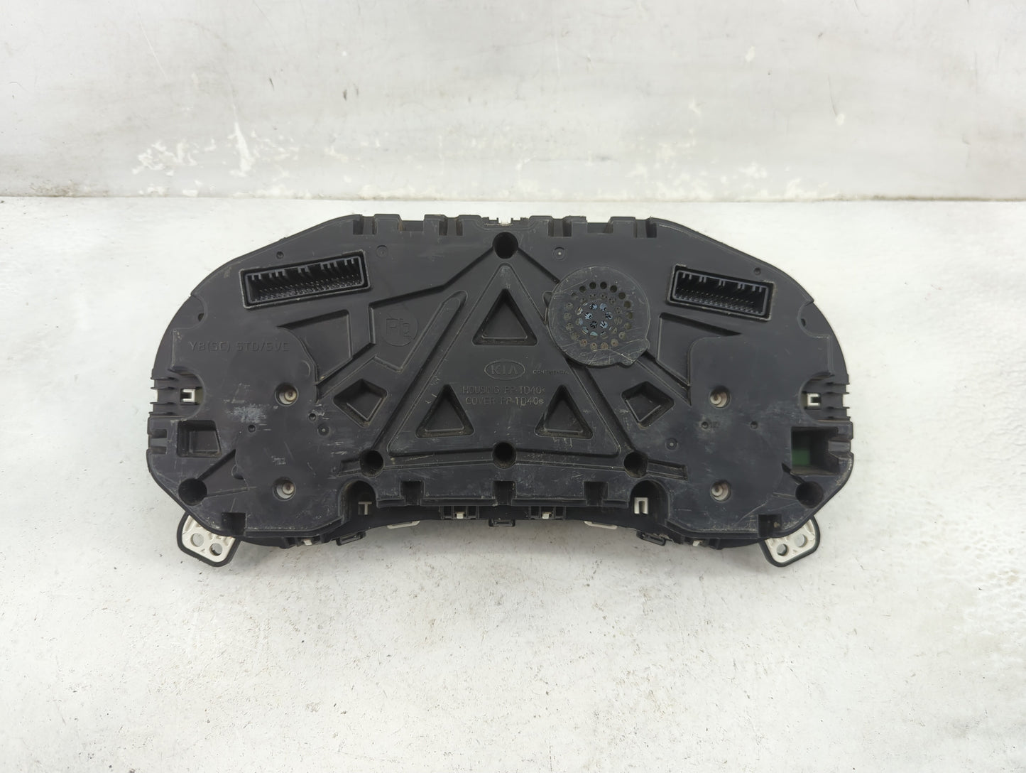 2018-2019 Kia Rio Instrument Cluster Speedometer Gauges P/N:94001-H9050 25936722 Fits Fits 2018 2019 OEM Used Auto Parts - O