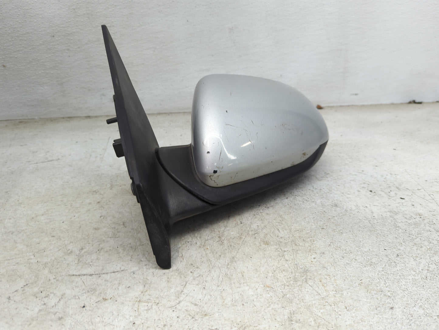2018-2020 Kia Rio Driver Side View Mirror - Left Door Mirror OEM Used - Oemusedautoparts1.com
