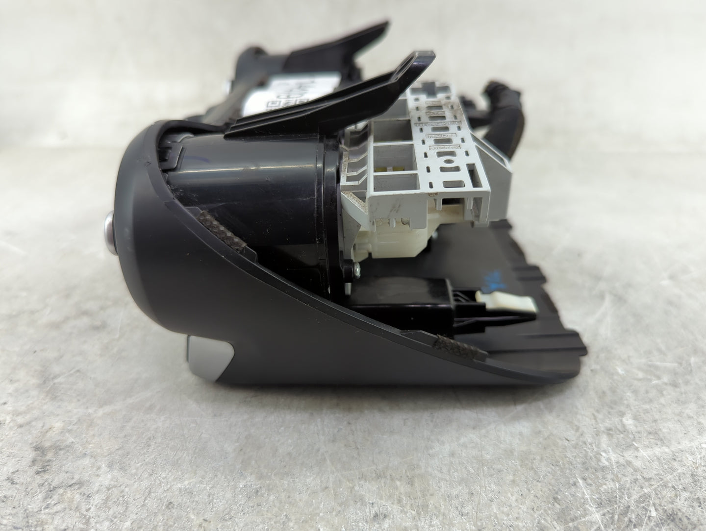 2018-2019 Kia Rio Climate Control Module Temperature AC/Heater Replacement Fits Fits 2018 2019 OEM Used Auto Parts - Oemused