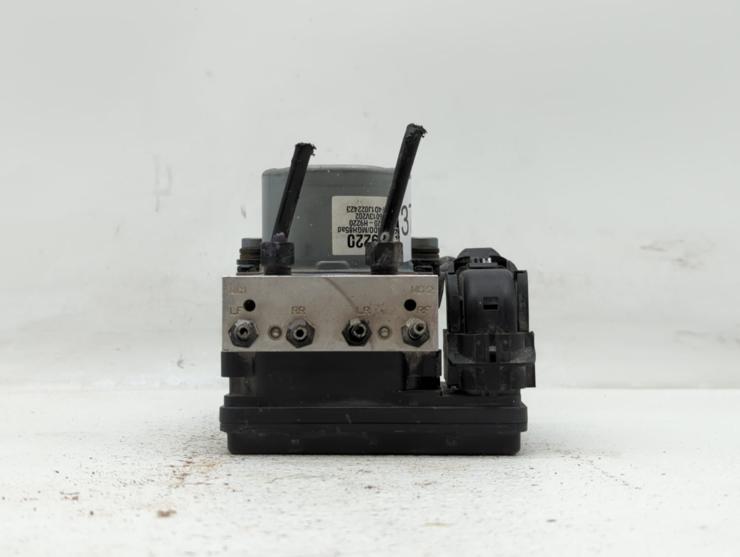 2018-2019 Kia Rio ABS Pump Control Module Replacement P/N:58920-1M640 58920-H9220 Fits Fits 2018 2019 OEM Used Auto Parts - 