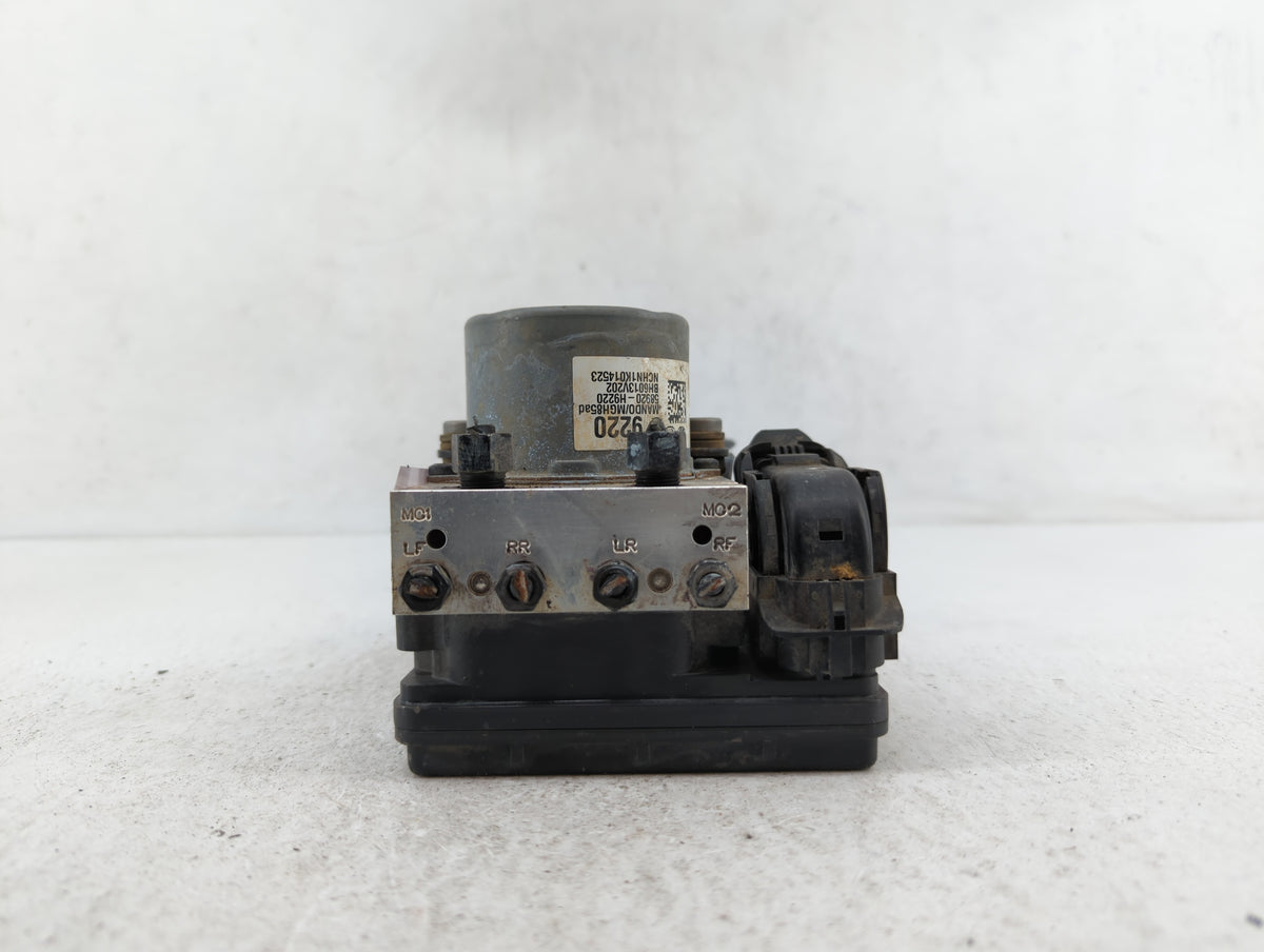 2018-2019 Kia Rio Anti-Lock Brake ABS Pump Module Actuator OEM P/N:58920-1M640 58920-H9220 Fits Fits 2018 2019 OEM Used Auto