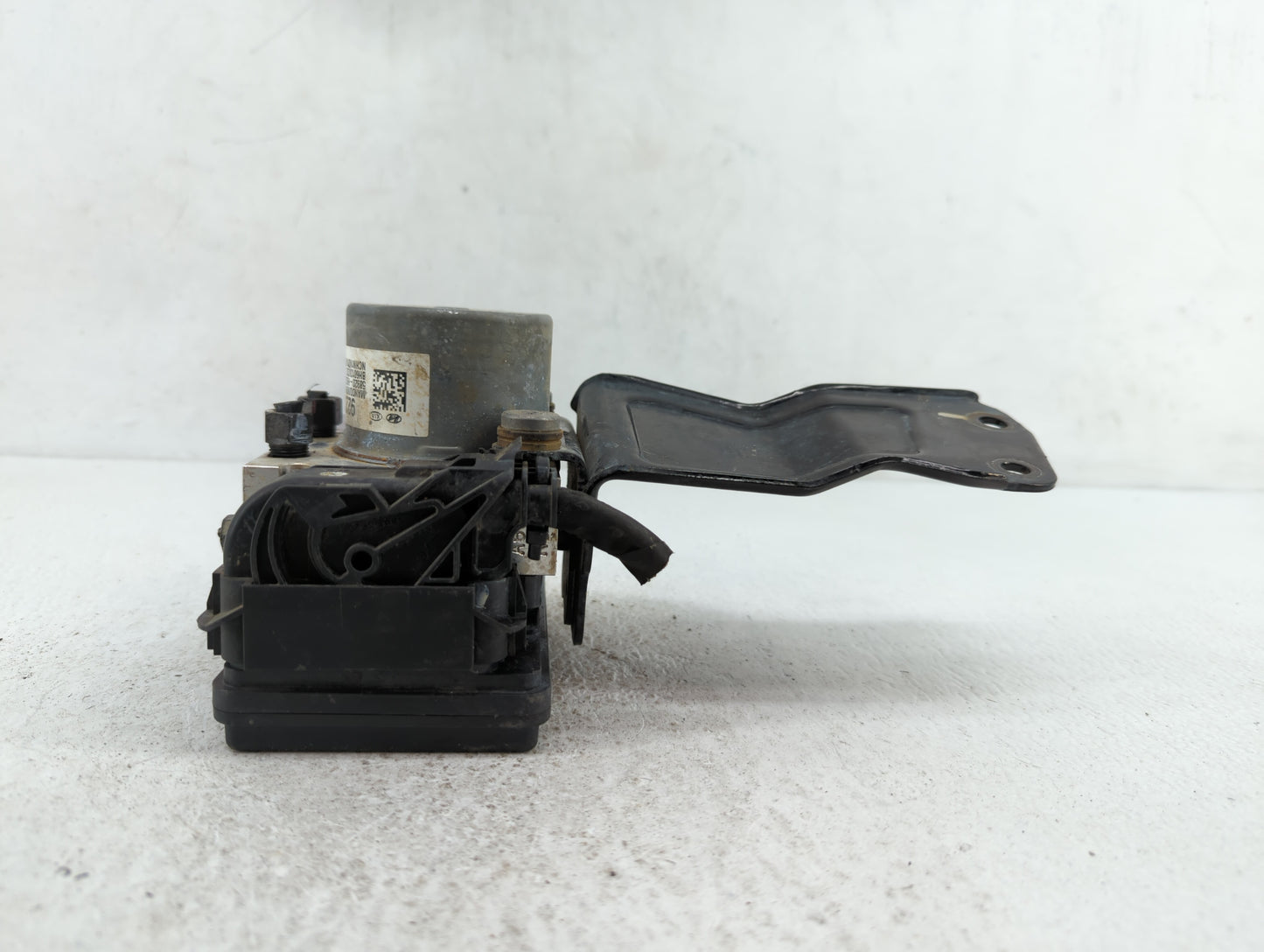 2018-2019 Kia Rio ABS Pump Control Module Replacement P/N:58920-1M640 58920-H9220 Fits Fits 2018 2019 OEM Used Auto Parts - 