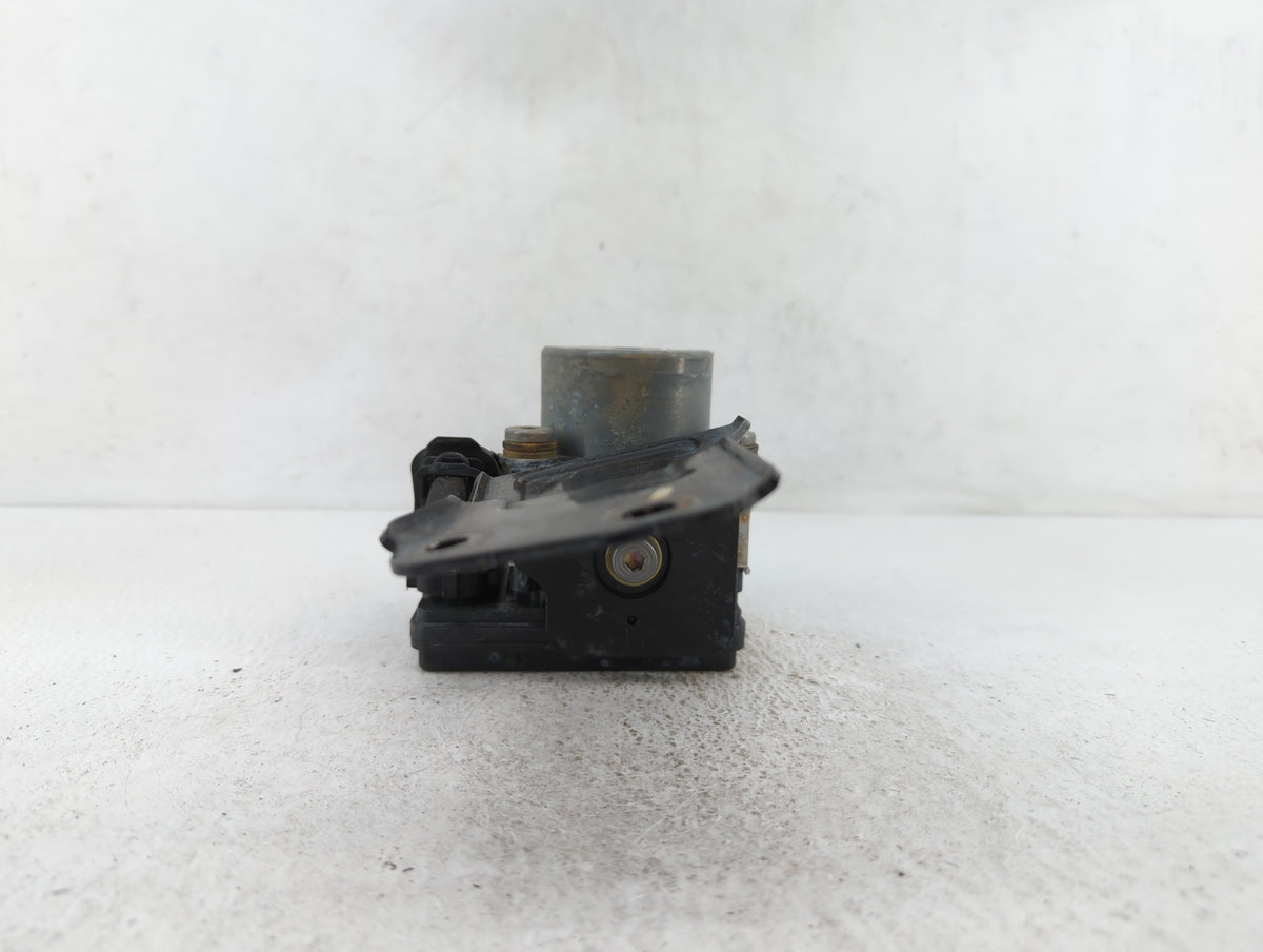 2018-2019 Kia Rio Anti-Lock Brake ABS Pump Module Actuator OEM P/N:58920-1M640 58920-H9220 Fits Fits 2018 2019 OEM Used Auto