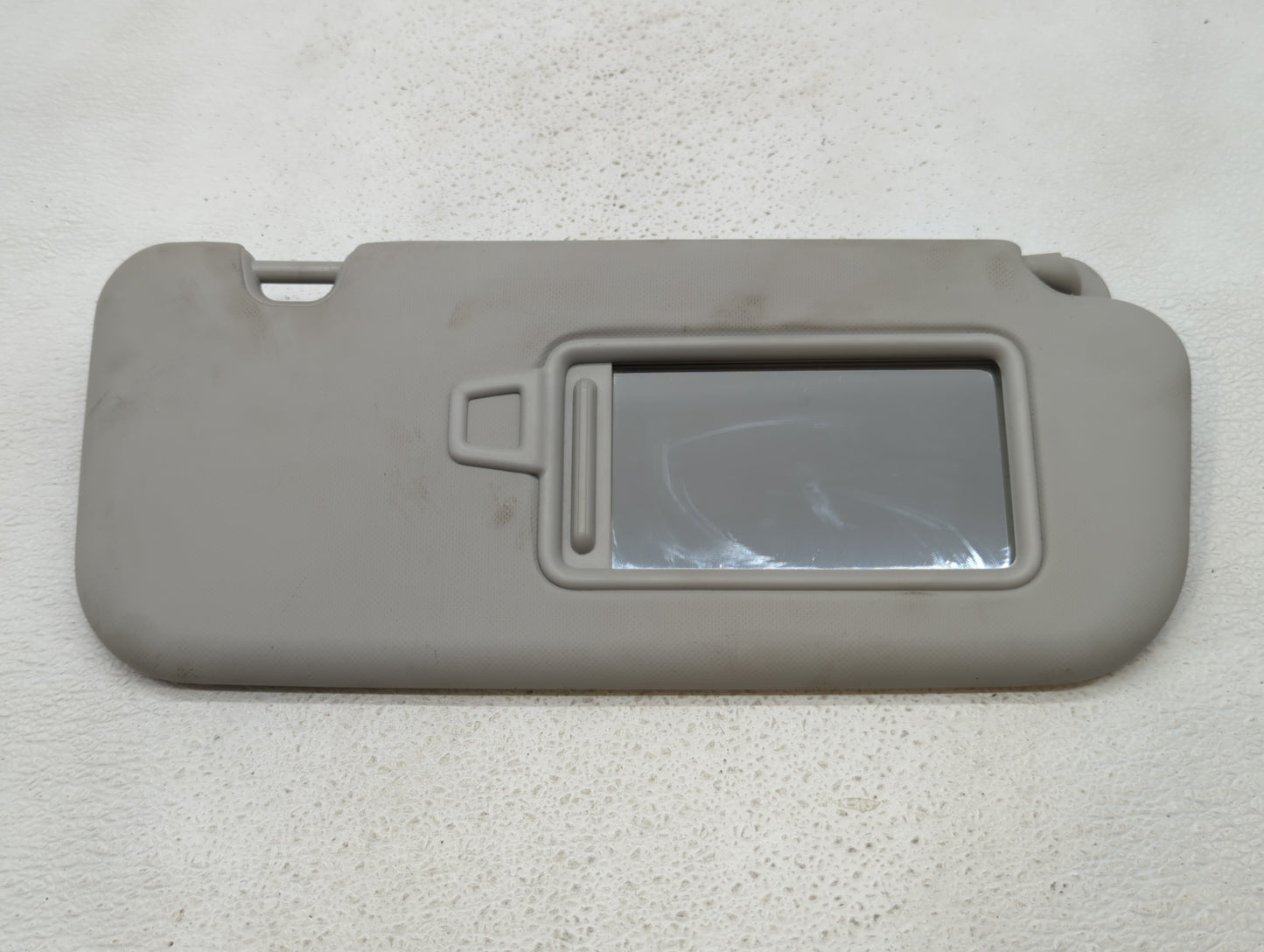 2018-2020 Kia Rio Sun Visor Shade Replacement Passenger Right Mirror Fits Fits 2018 2019 2020 2021 2022 OEM Used Auto Parts 