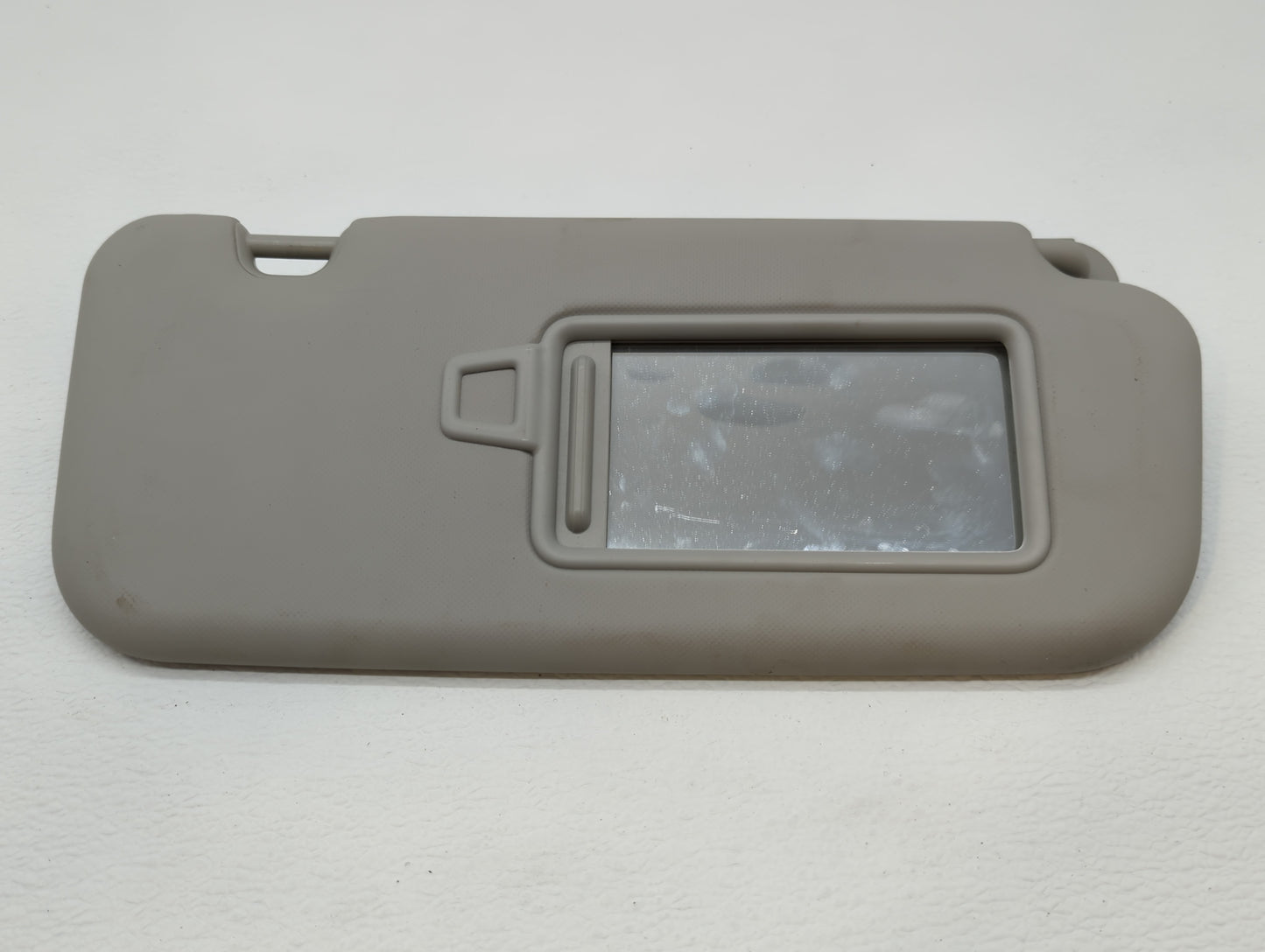 2018-2020 Kia Rio Sun Visor Shade Replacement Passenger Right Mirror Fits Fits 2018 2019 2020 2021 2022 OEM Used Auto Parts 