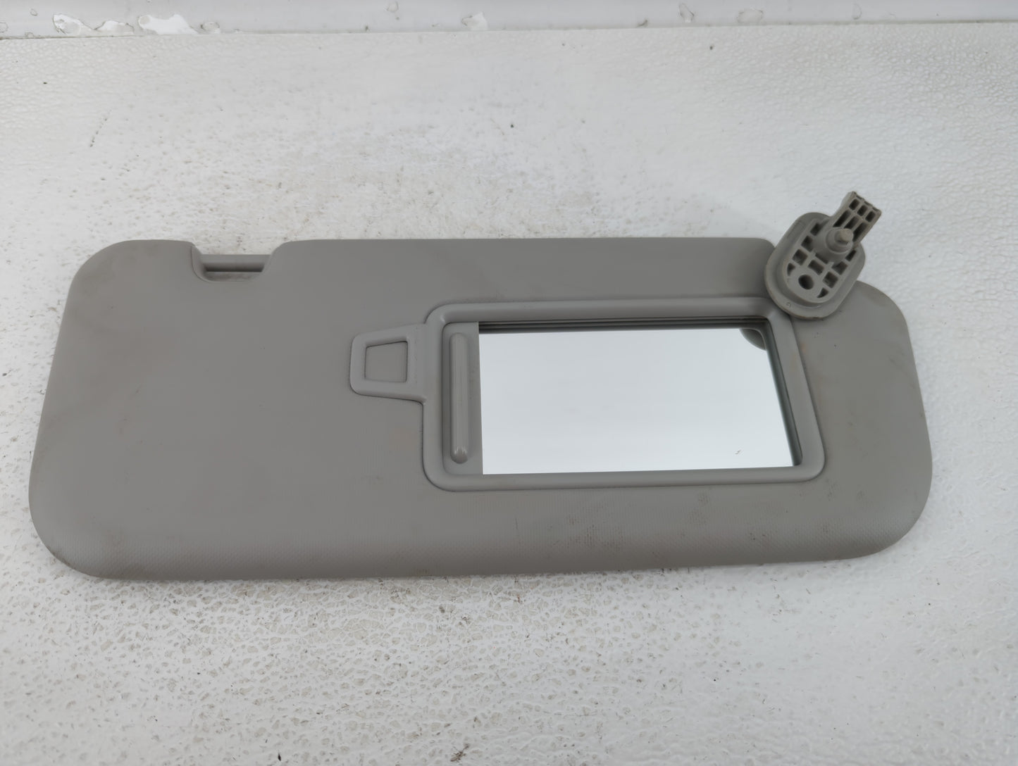 2018-2020 Kia Rio Sun Visor Shade Replacement Driver Left Mirror Fits Fits 2018 2019 2020 2021 2022 OEM Used Auto Parts - Oe