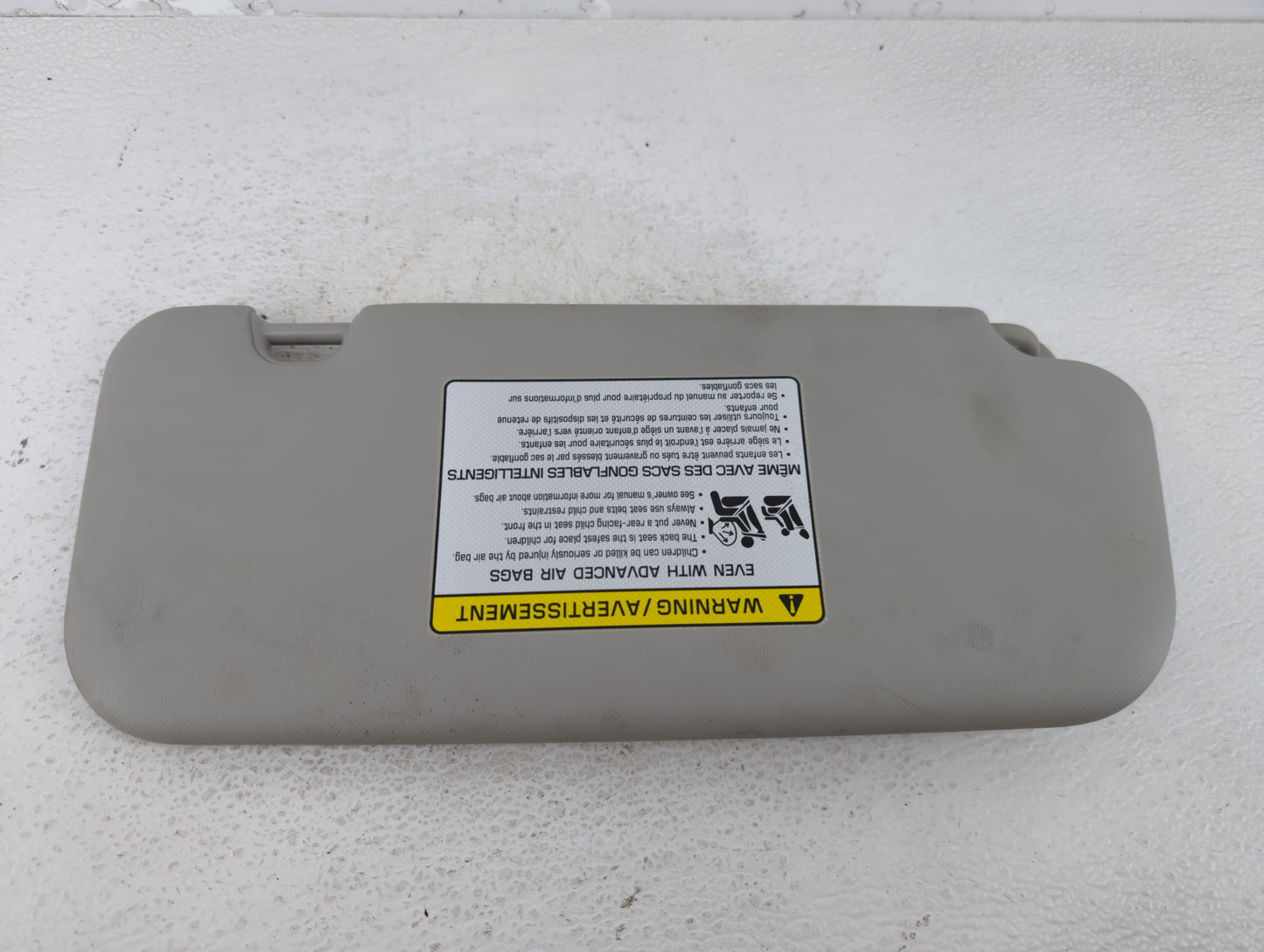 2018-2020 Kia Rio Sun Visor Shade Replacement Passenger Right Mirror Fits Fits 2018 2019 2020 2021 2022 OEM Used Auto Parts 
