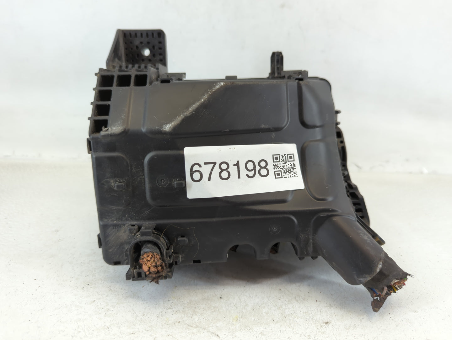 2018-2019 Kia Rio Fusebox Fuse Box Panel Relay Module P/N:91200 H9230 Fits Fits 2018 2019 OEM Used Auto Parts - Oemusedautop