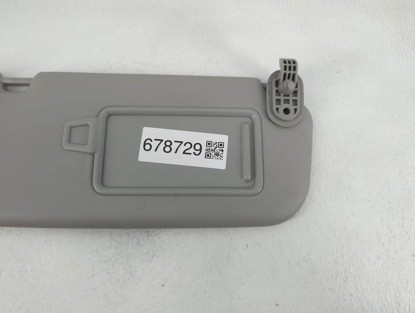 2018-2020 Kia Rio Sun Visor Shade Replacement Passenger Right Mirror Fits Fits 2018 2019 2020 2021 2022 OEM Used Auto Parts 