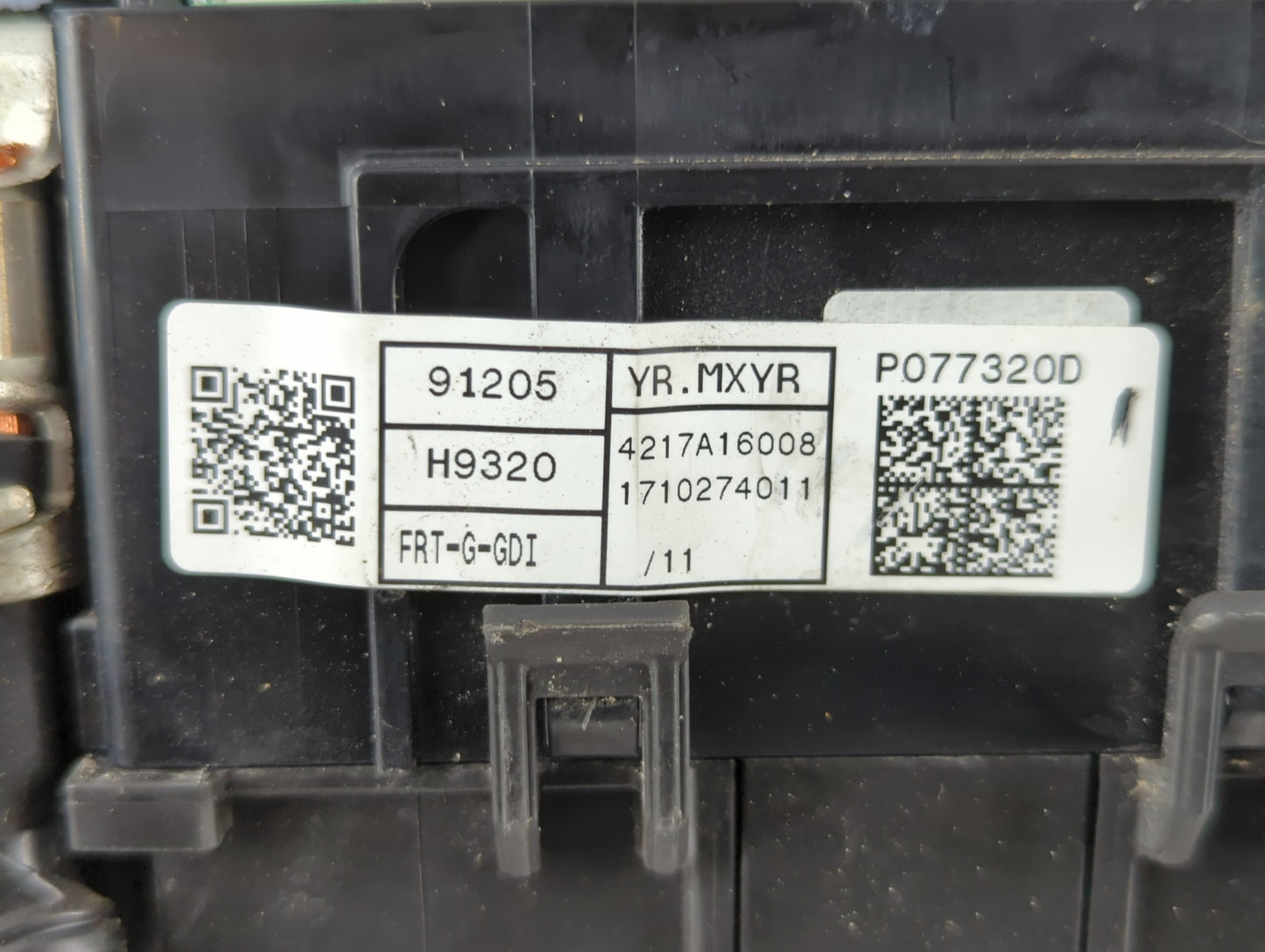 2018-2019 Kia Rio Fusebox Fuse Box Panel Relay Module P/N:91205 H9320 Fits Fits 2018 2019 OEM Used Auto Parts - Oemusedautop