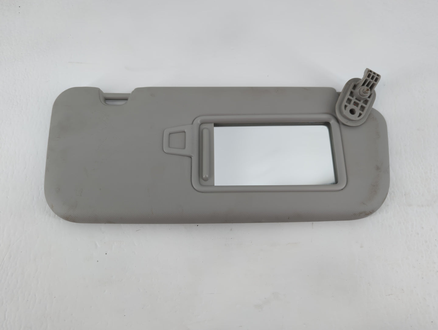 2018-2020 Kia Rio Sun Visor Shade Replacement Passenger Right Mirror Fits Fits 2018 2019 2020 2021 2022 OEM Used Auto Parts 