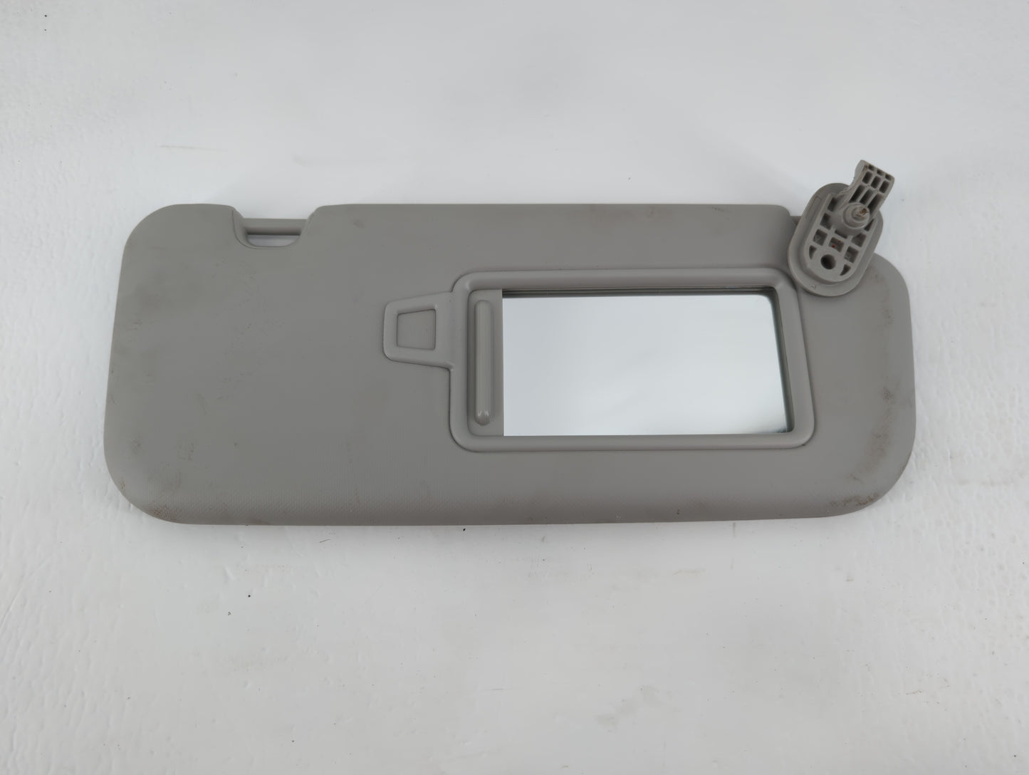 2018-2020 Kia Rio Sun Visor Shade Replacement Passenger Right Mirror Fits Fits 2018 2019 2020 2021 2022 OEM Used Auto Parts 