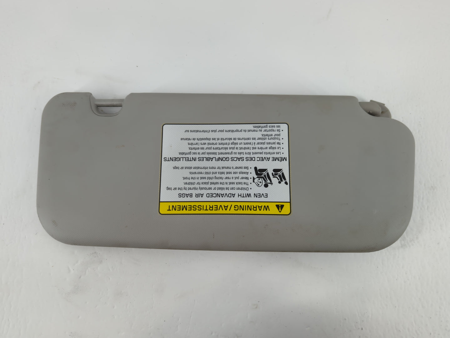 2018-2020 Kia Rio Sun Visor Shade Replacement Driver Left Mirror Fits Fits 2018 2019 2020 2021 2022 OEM Used Auto Parts - Oe