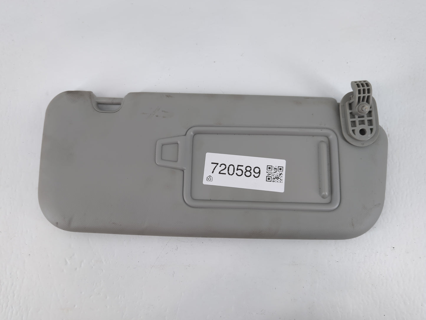 2018-2020 Kia Rio Sun Visor Shade Replacement Driver Left Mirror Fits Fits 2018 2019 2020 2021 2022 OEM Used Auto Parts - Oe