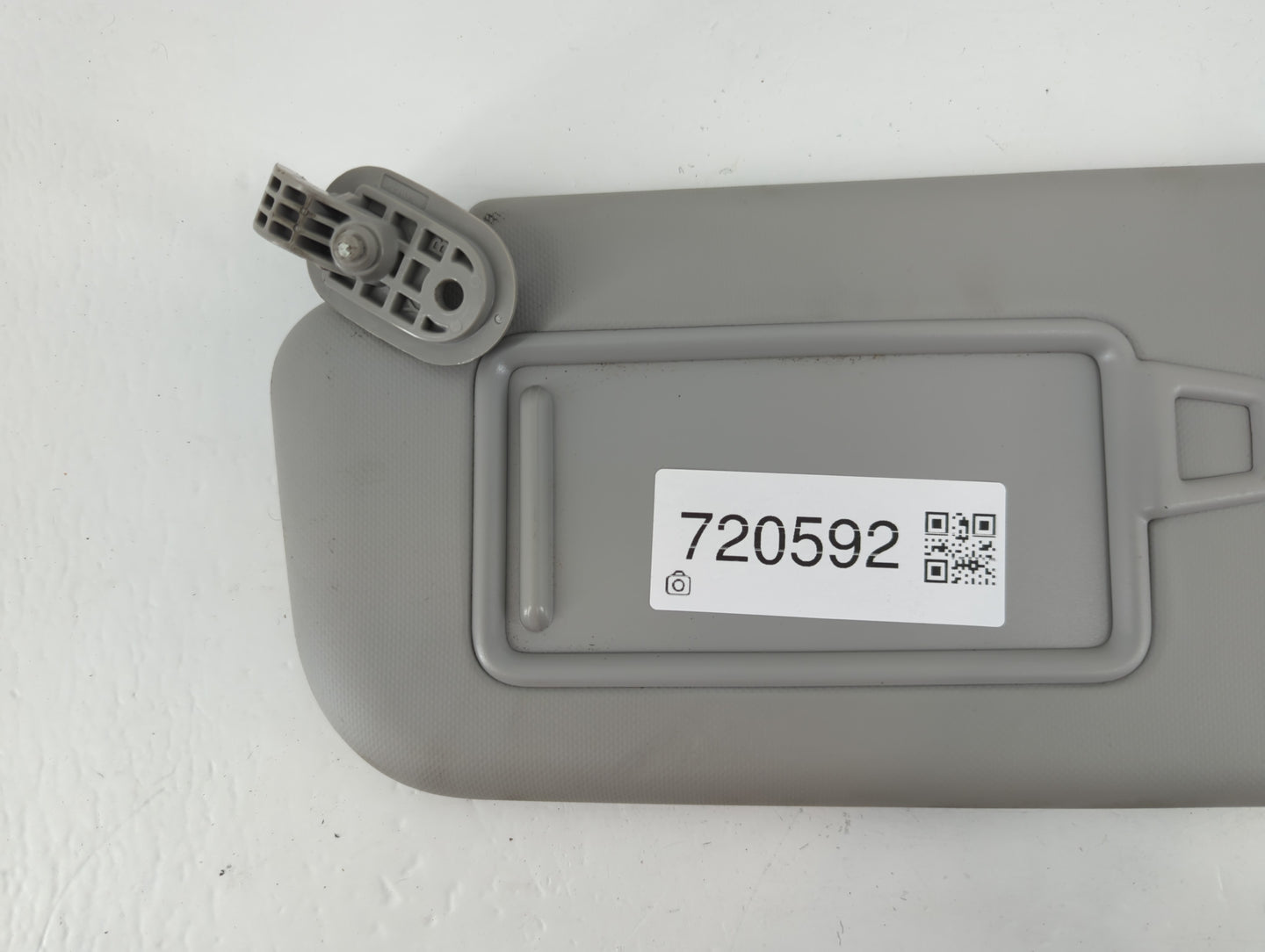 2018-2020 Kia Rio Sun Visor Shade Replacement Passenger Right Mirror Fits Fits 2018 2019 2020 2021 2022 OEM Used Auto Parts 