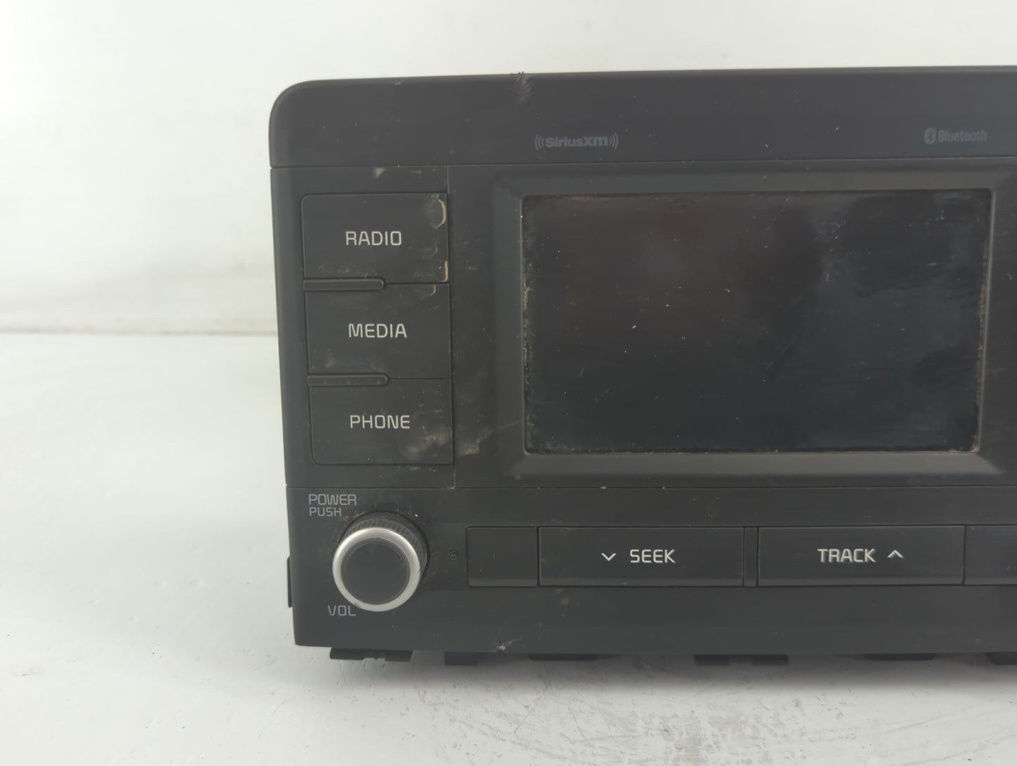 2018-2019 Kia Rio Am Fm Cd Player Radio Receiver - Oemusedautoparts1.com