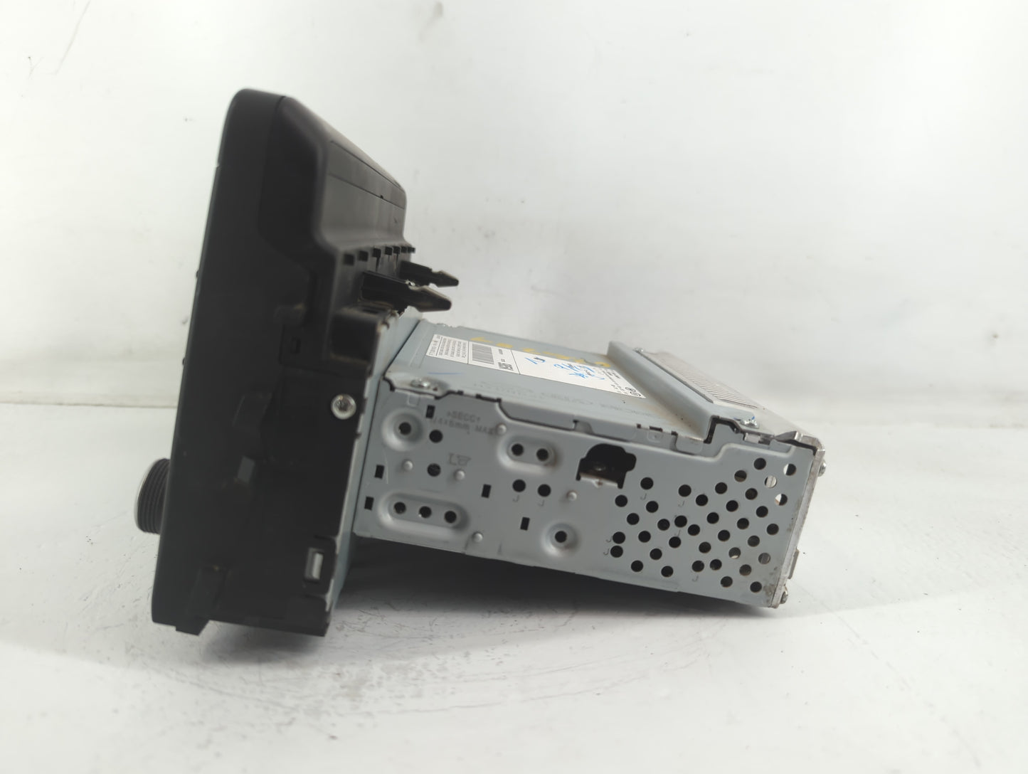 2018-2019 Kia Rio Am Fm Cd Player Radio Receiver - Oemusedautoparts1.com