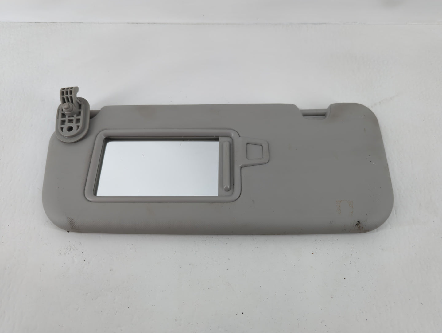 2018-2020 Kia Rio Sun Visor Shade Replacement Driver Left Mirror Fits Fits 2018 2019 2020 2021 2022 OEM Used Auto Parts - Oe
