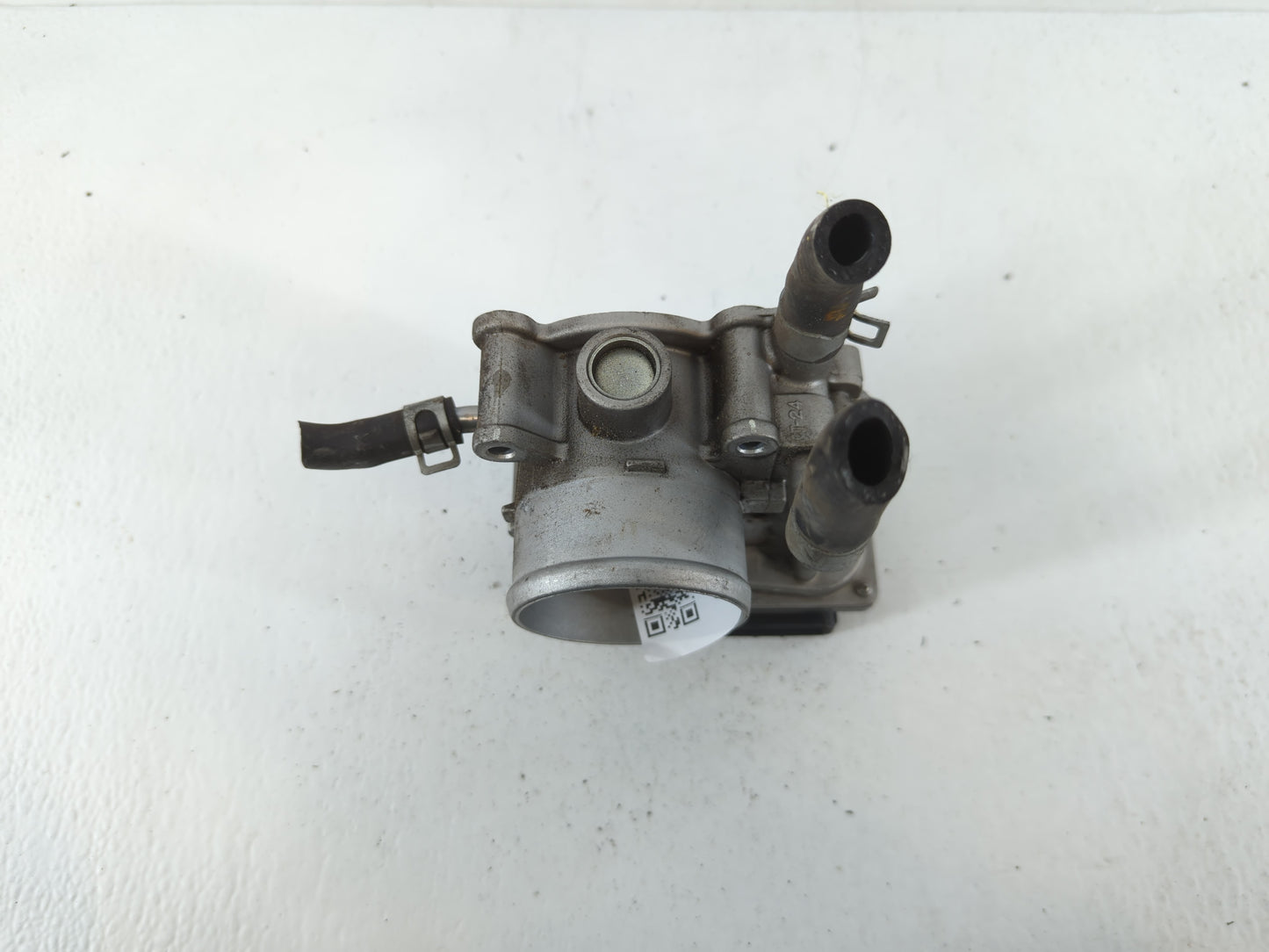 2012-2019 Kia Rio Throttle Body P/N:5304 06U09 35100-2B300 Fits Fits 2012 2013 2014 2015 2016 2017 2018 2019 OEM Used Auto P