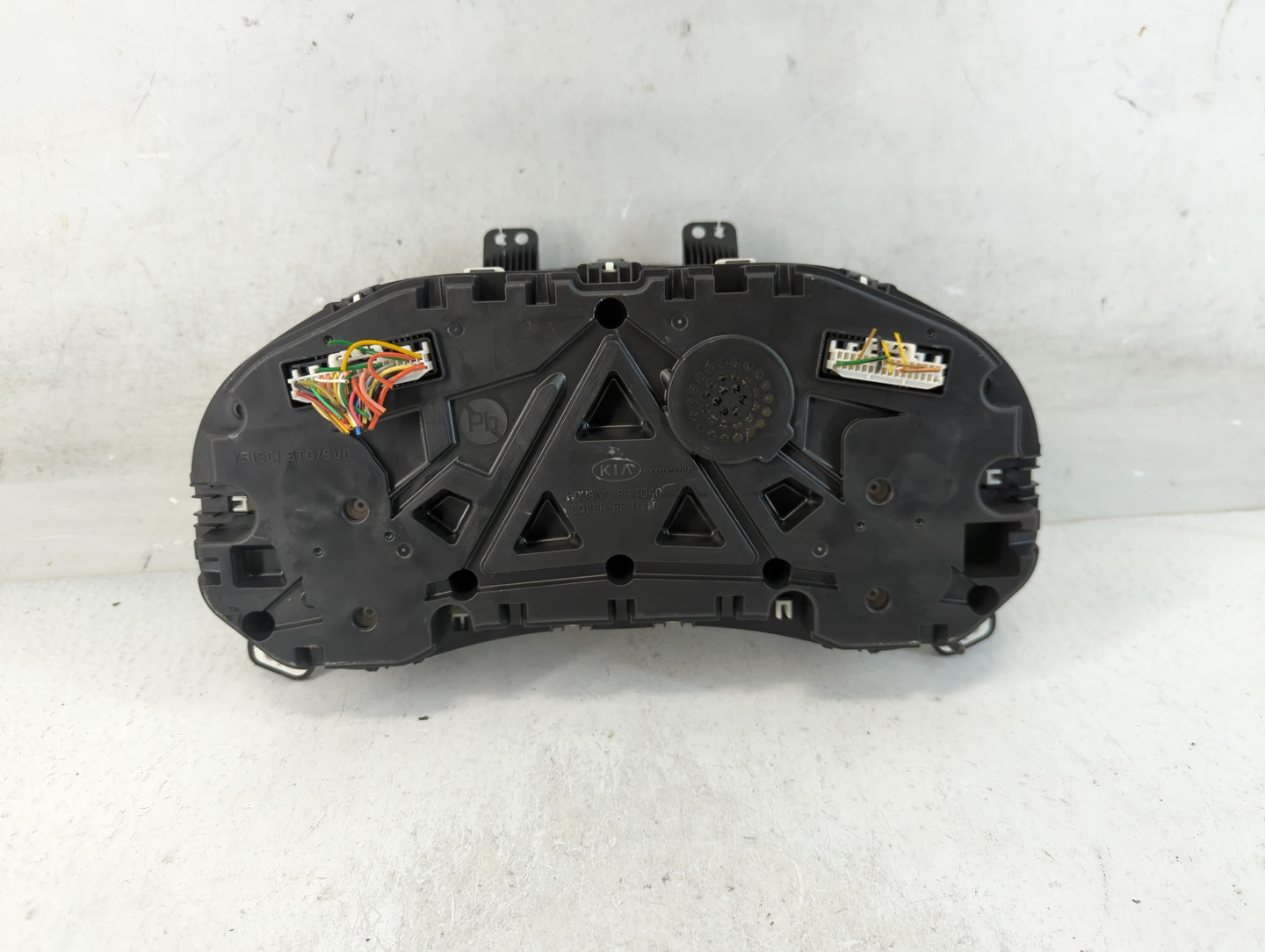 2018-2019 Kia Rio Instrument Cluster Speedometer Gauges P/N:94001-H9050 Fits Fits 2018 2019 OEM Used Auto Parts - Oemusedaut