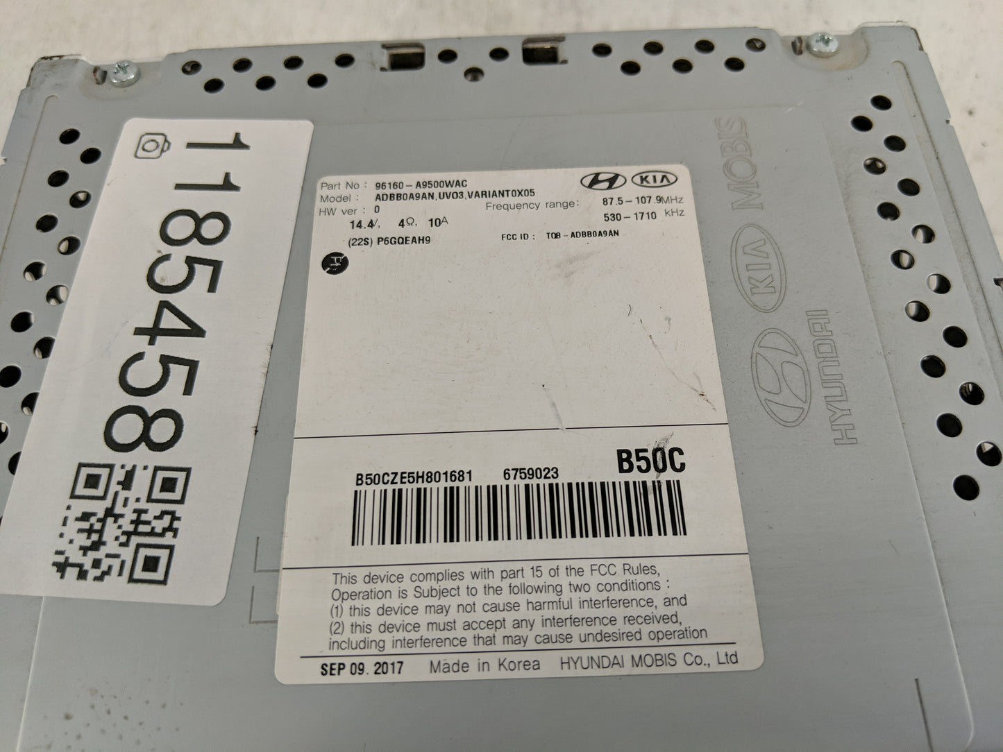 2015-2018 Kia Sedona Radio AM FM Cd Player Receiver Replacement P/N:96160-A9500WAC Fits Fits 2015 2016 2017 2018 OEM Used Au