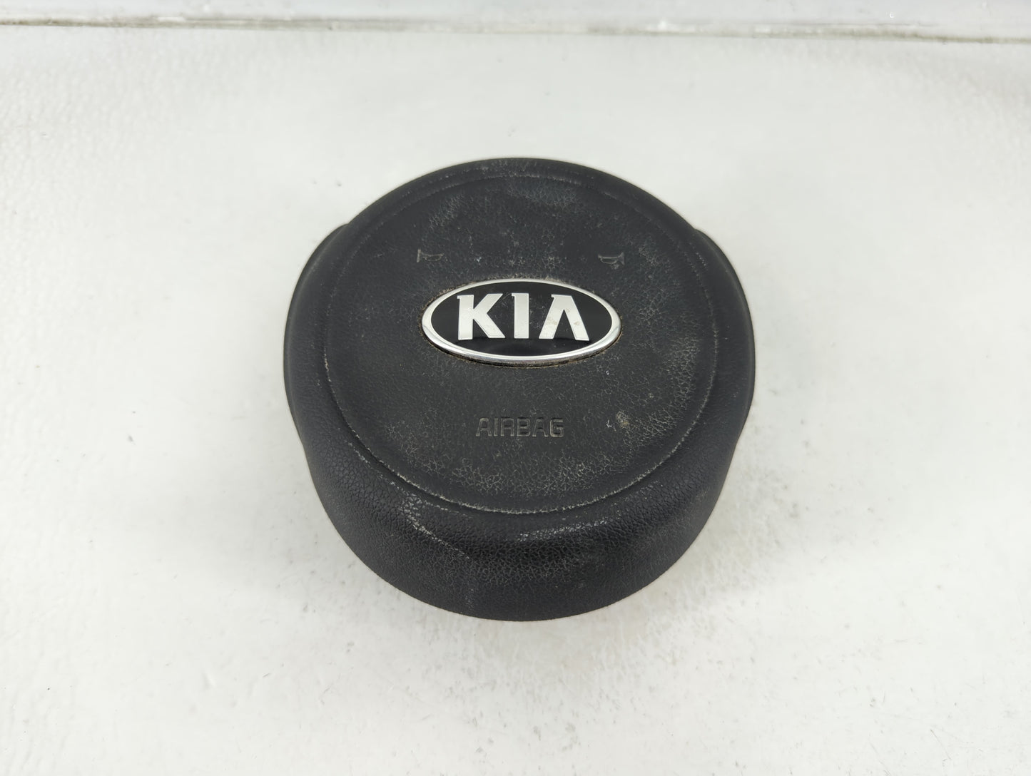 2018 Kia Sedona Air Bag Driver Left Steering Wheel Mounted Fits OEM Used Auto Parts - Oemusedautoparts1.com