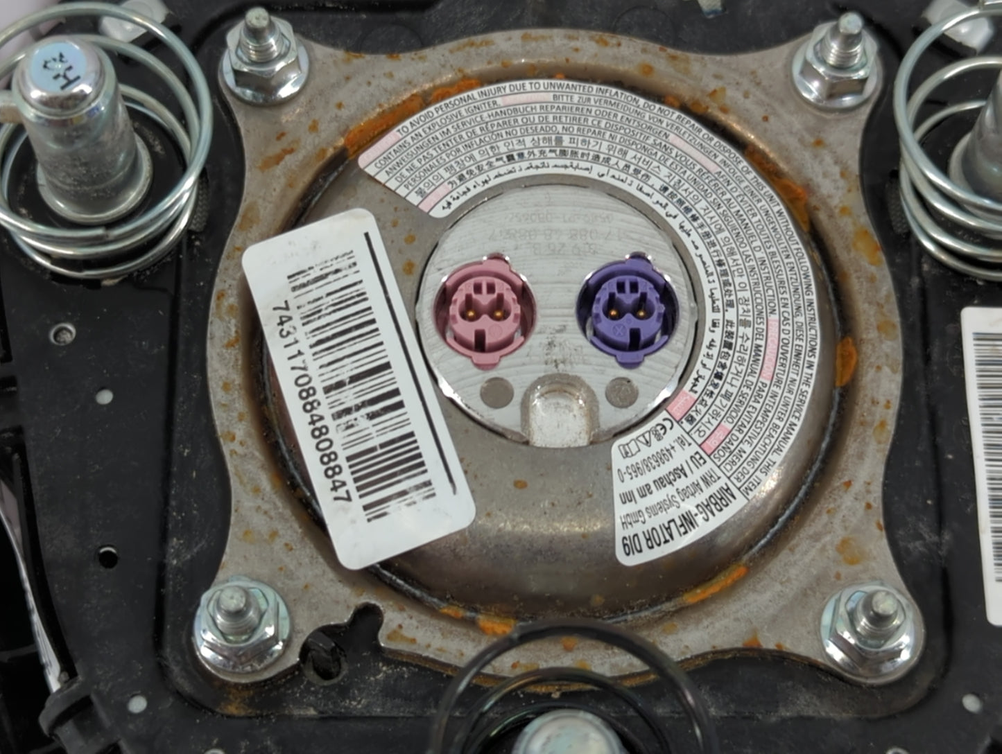 2018 Kia Sedona Air Bag Driver Left Steering Wheel Mounted Fits OEM Used Auto Parts - Oemusedautoparts1.com