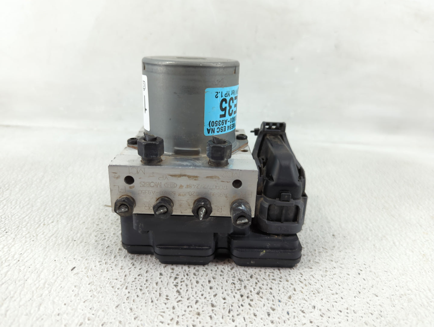 2015-2018 Kia Sedona ABS Pump Control Module Replacement P/N:58900-A9350 Fits Fits 2015 2016 2017 2018 OEM Used Auto Parts -