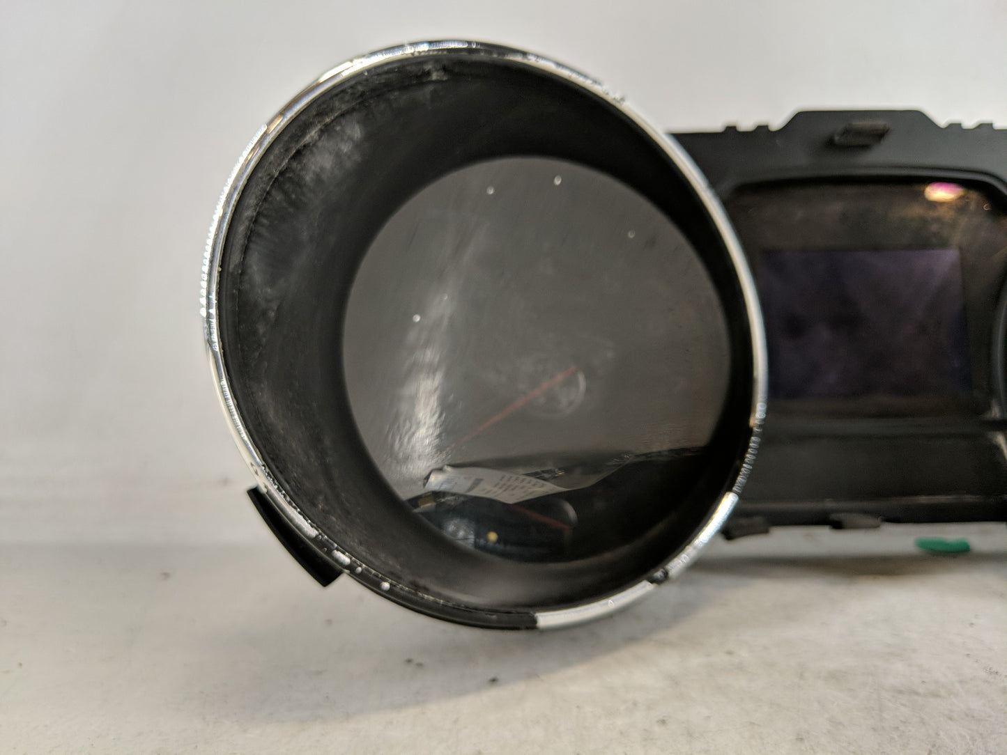 2017-2018 Kia Sedona Instrument Cluster Speedometer Gauges P/N:94007-A9540 Fits Fits 2017 2018 OEM Used Auto Parts - Oemused