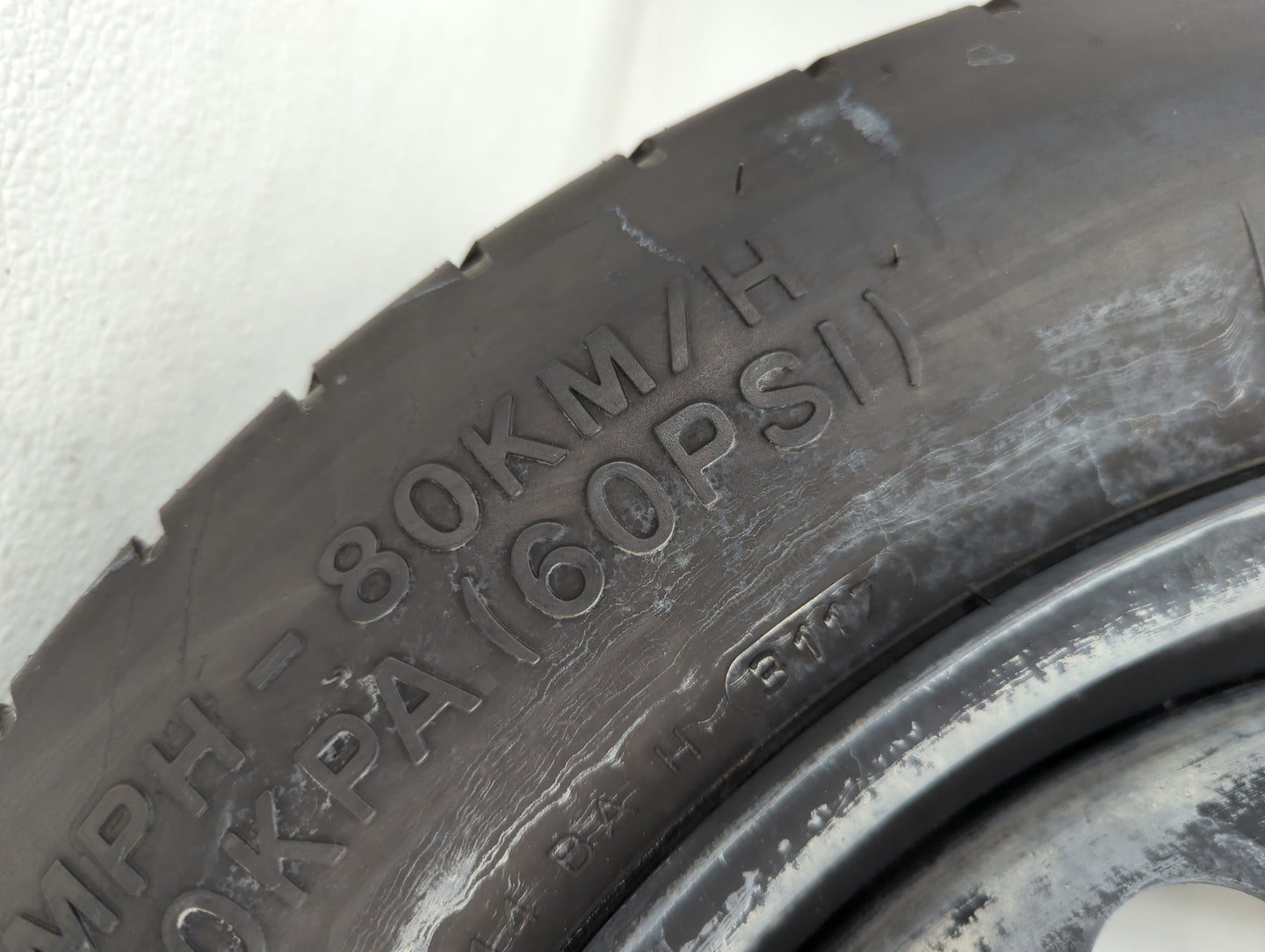 2015-2020 Kia Sedona Spare Donut Tire Wheel Rim Oem - Oemusedautoparts1.com