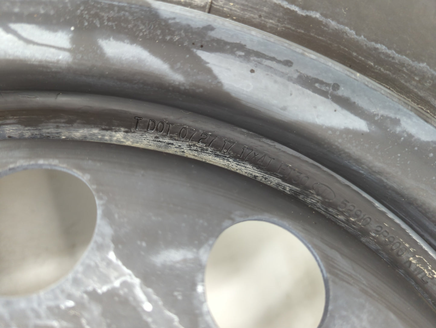 2015-2020 Kia Sedona Spare Donut Tire Wheel Rim Oem - Oemusedautoparts1.com