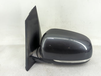 compare product 2017-2018 Kia Sedona Driver Side View Mirror - Left Door Mirror OEM Used