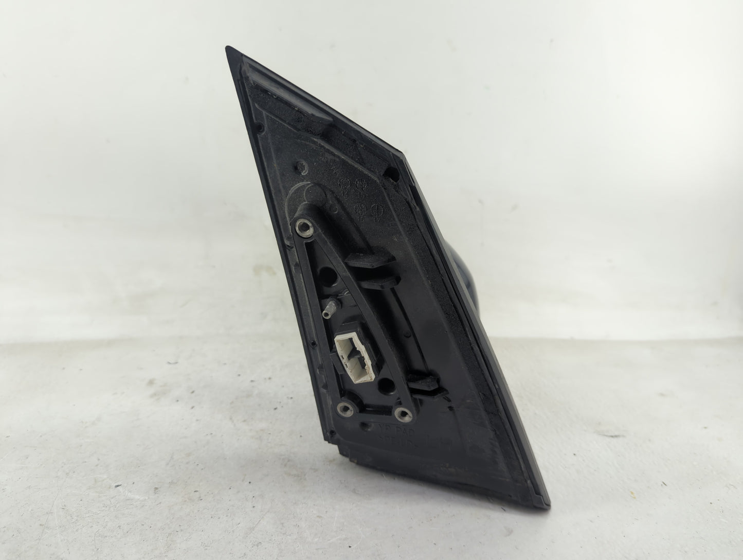 2017-2018 Kia Sedona Driver Side View Mirror - Left Door Mirror OEM Used - Oemusedautoparts1.com