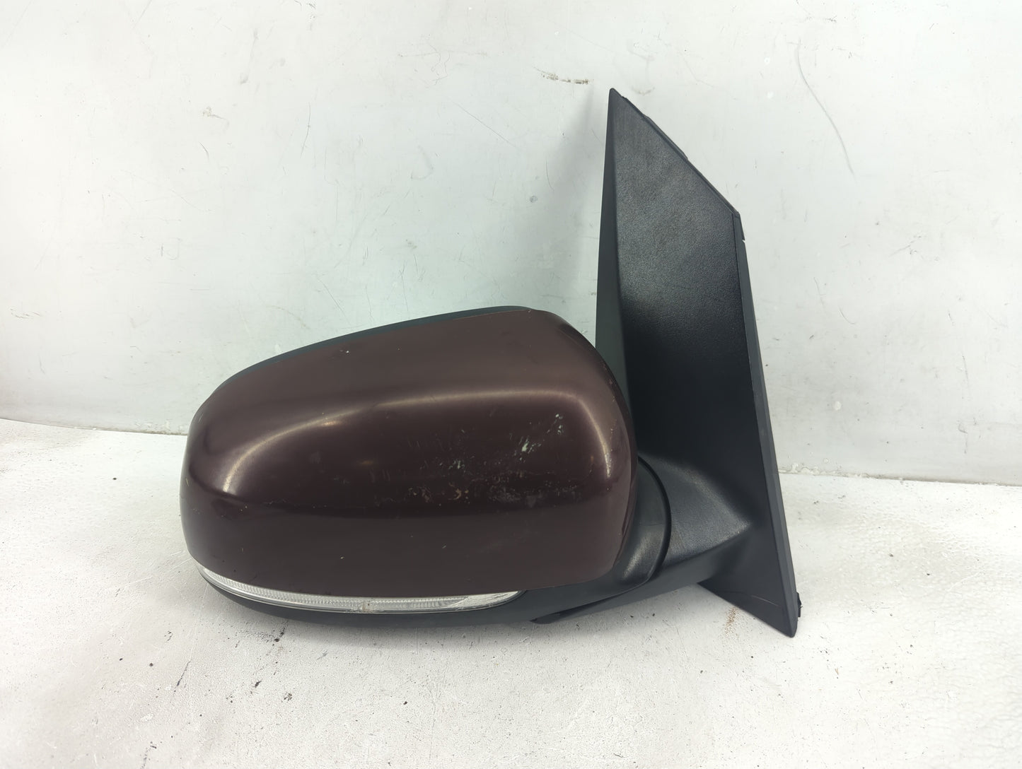 2015-2018 Kia Sedona Passenger Side View Mirror - Right Door Mirror OEM Used - Oemusedautoparts1.com