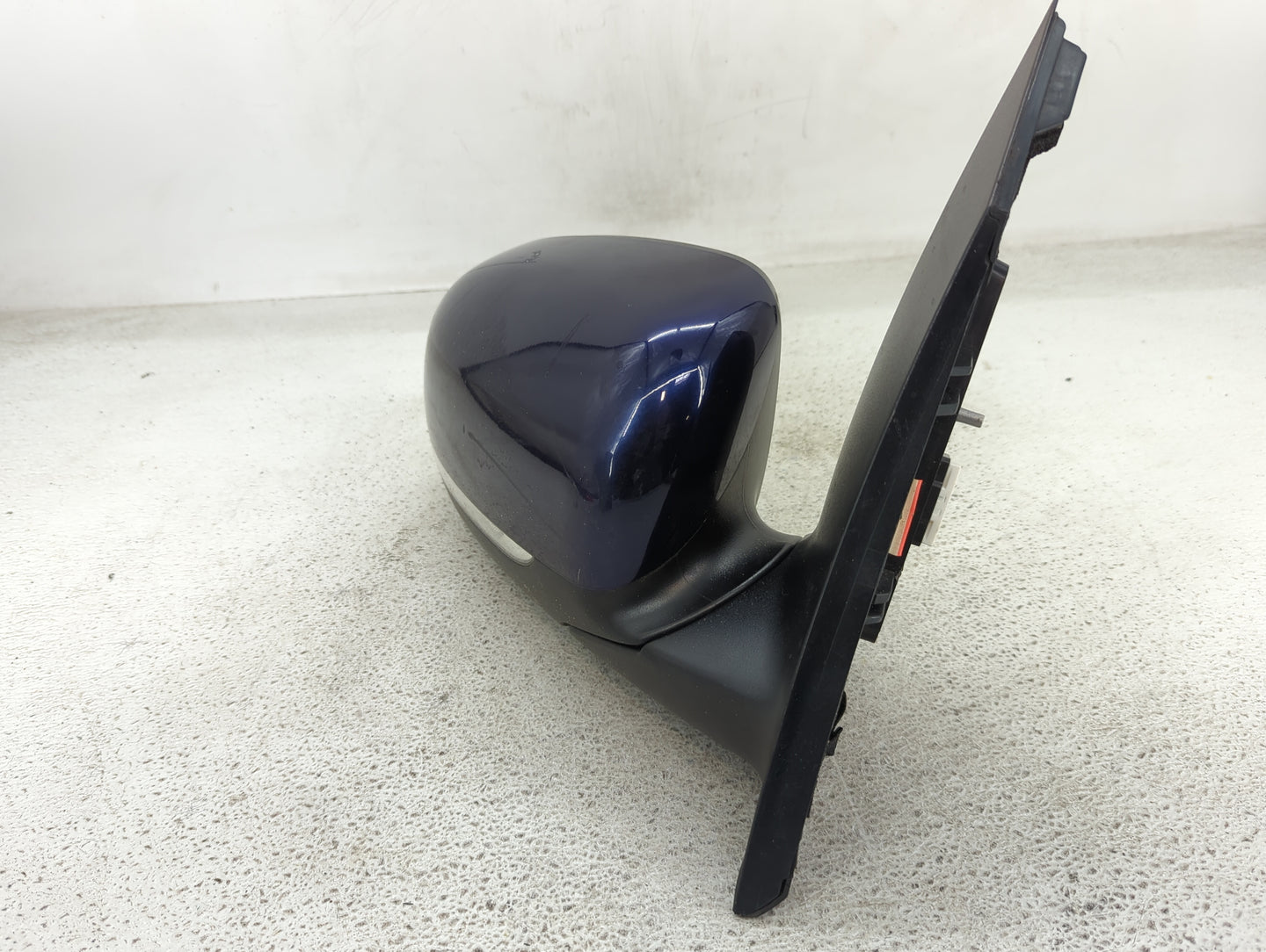 2017-2018 Kia Sedona Passenger Side View Mirror - Right Door Mirror OEM Used - Oemusedautoparts1.com