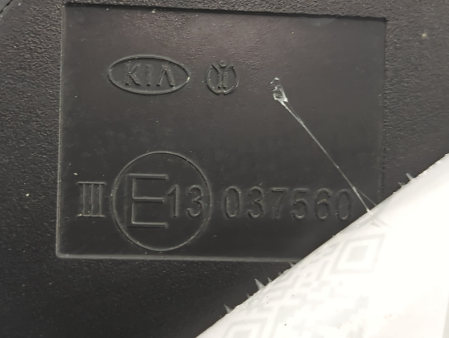 2017-2018 Kia Sedona Passenger Side View Mirror - Right Door Mirror OEM Used - Oemusedautoparts1.com