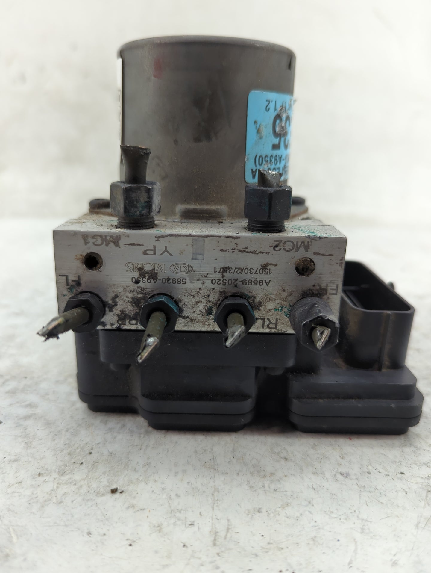 2015-2018 Kia Sedona ABS Pump Control Module Replacement P/N:4E53052776 L34F704483, A9589-30520 Fits Fits 2015 2016 2017 201