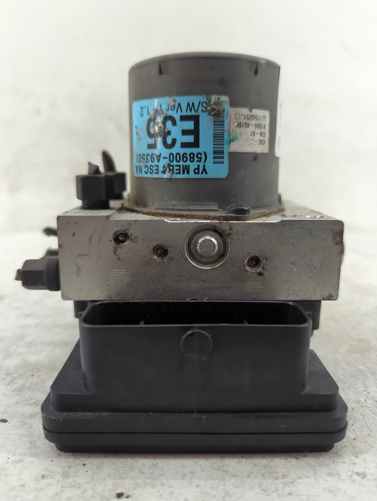 2015-2018 Kia Sedona ABS Pump Control Module Replacement P/N:4E53052776 L34F704483, A9589-30520 Fits Fits 2015 2016 2017 201