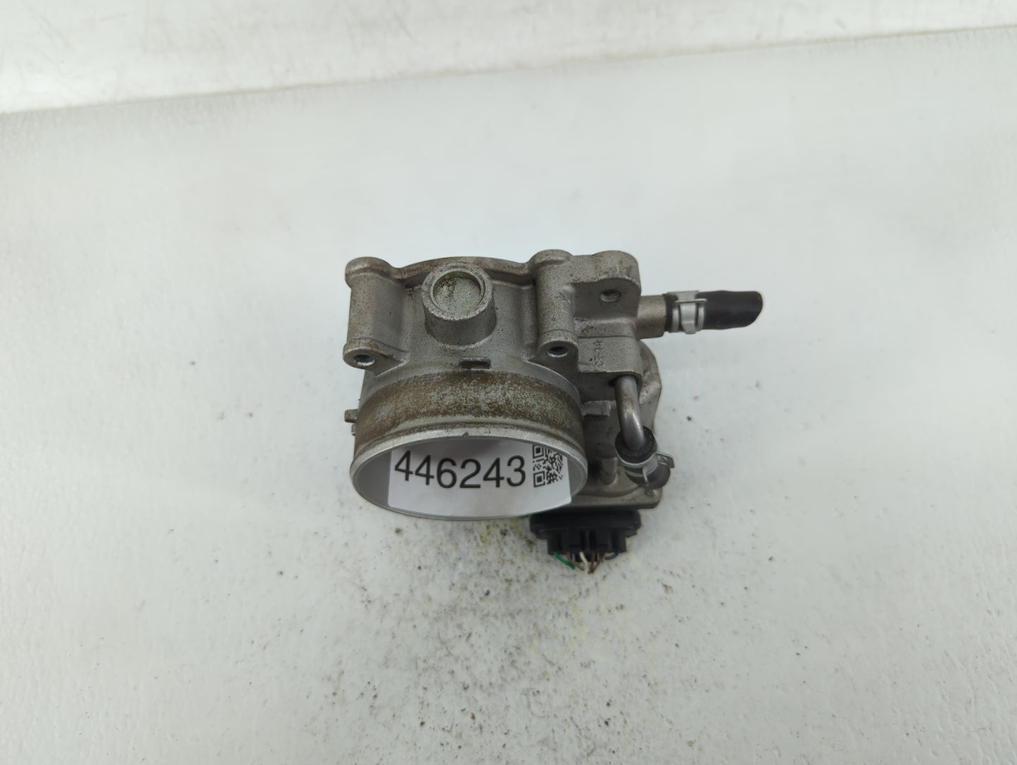 2015-2018 Kia Sedona Throttle Body P/N:35100-3CAA0 Fits Fits 2012 2013 2014 2015 2016 2017 2018 OEM Used Auto Parts - Oemuse