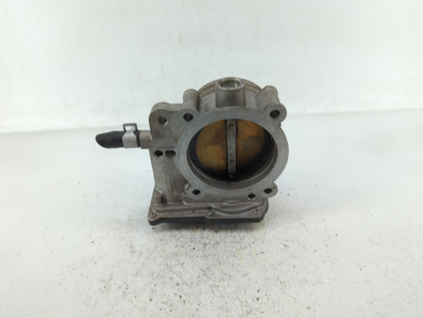 2015-2018 Kia Sedona Throttle Body P/N:35100-3CAA0 Fits Fits 2012 2013 2014 2015 2016 2017 2018 OEM Used Auto Parts - Oemuse