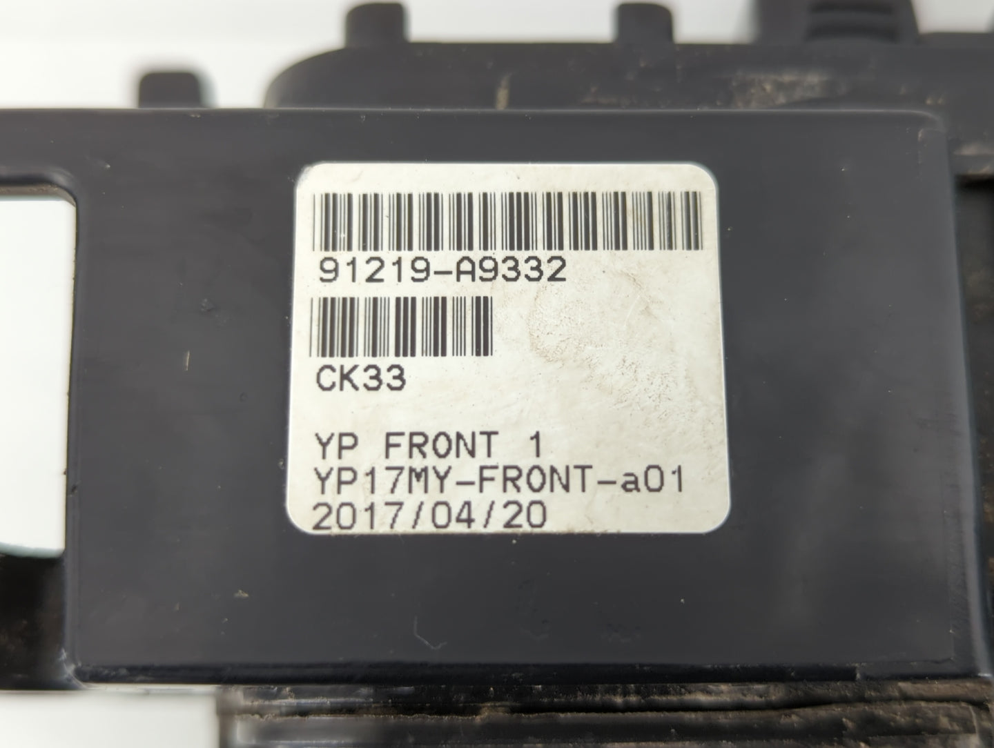 2015-2018 Kia Sedona Fusebox Fuse Box Panel Relay Module P/N:91219-A9332 Fits Fits 2015 2016 2017 2018 OEM Used Auto Parts -