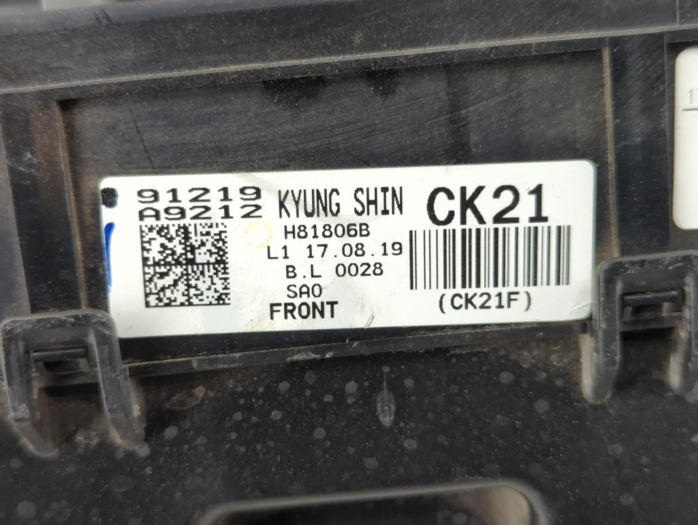 2015-2018 Kia Sedona Fusebox Fuse Box Panel Relay Module P/N:91219 A9212 Fits Fits 2015 2016 2017 2018 OEM Used Auto Parts -