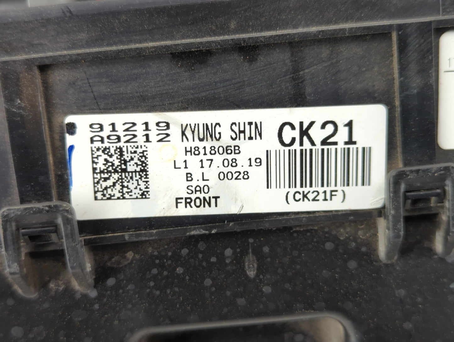 2015-2018 Kia Sedona Fusebox Fuse Box Panel Relay Module P/N:91219 A9212 Fits Fits 2015 2016 2017 2018 OEM Used Auto Parts -