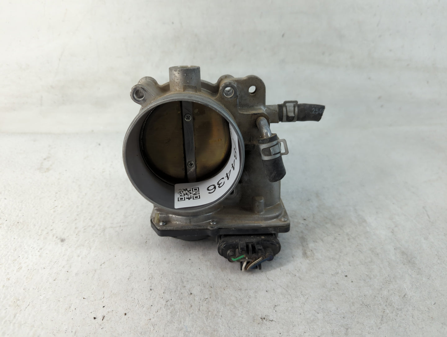 2015-2018 Kia Sedona Throttle Body P/N:35100-3CAA Fits Fits 2012 2013 2014 2015 2016 2017 2018 OEM Used Auto Parts - Oemused