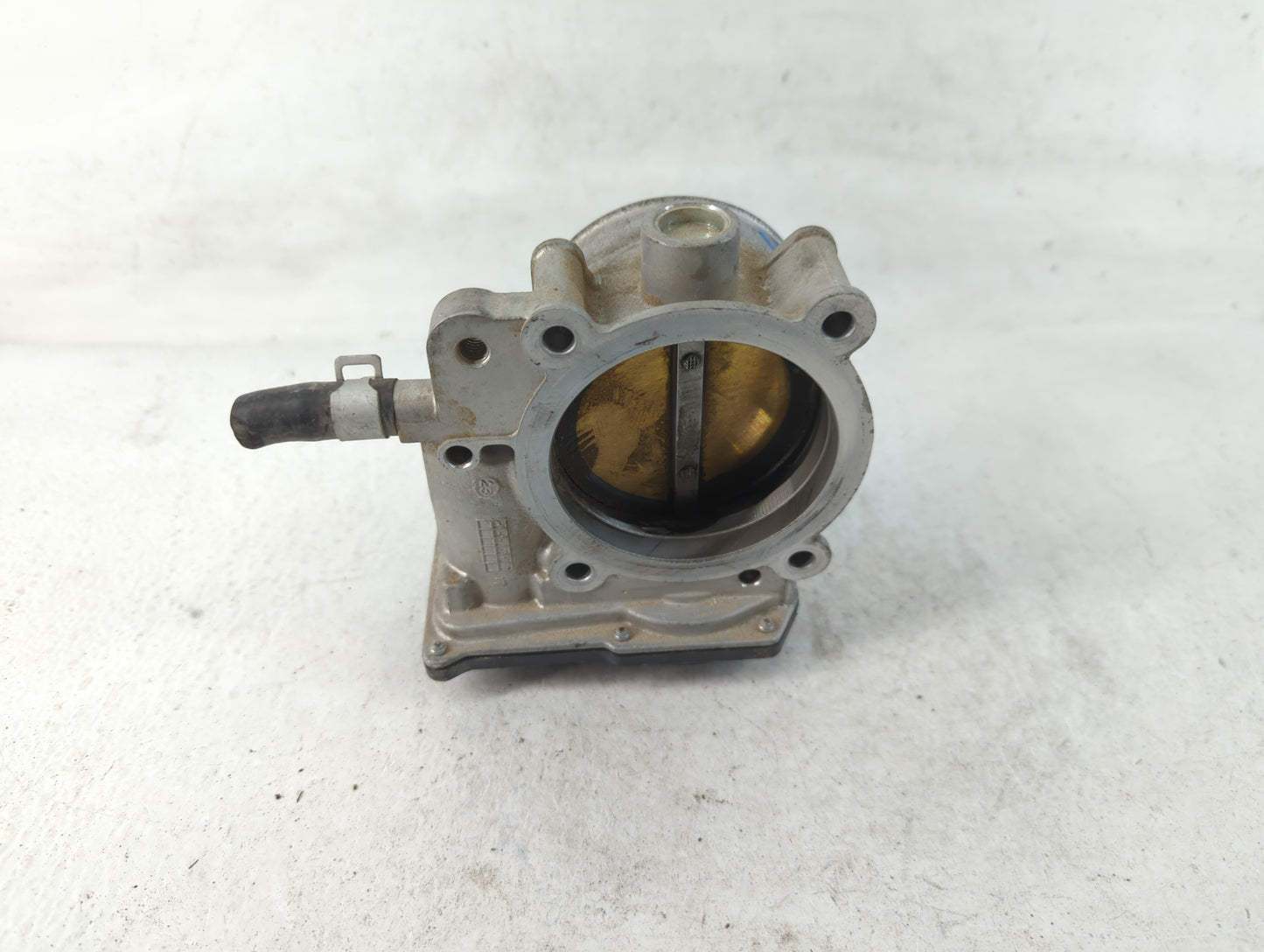 2015-2018 Kia Sedona Throttle Body P/N:35100-3CAA Fits Fits 2012 2013 2014 2015 2016 2017 2018 OEM Used Auto Parts - Oemused