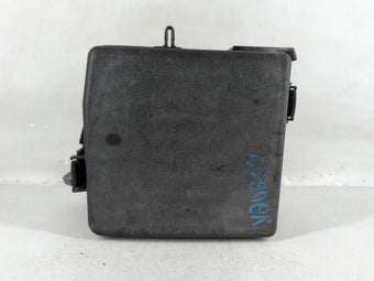 compare product 2015-2018 Kia Sedona Fusebox Fuse Box Panel Relay Module P/N:H72303B 91218 A9102 Fits Fits 2015 2016 2017 2018 OEM Used Auto Parts