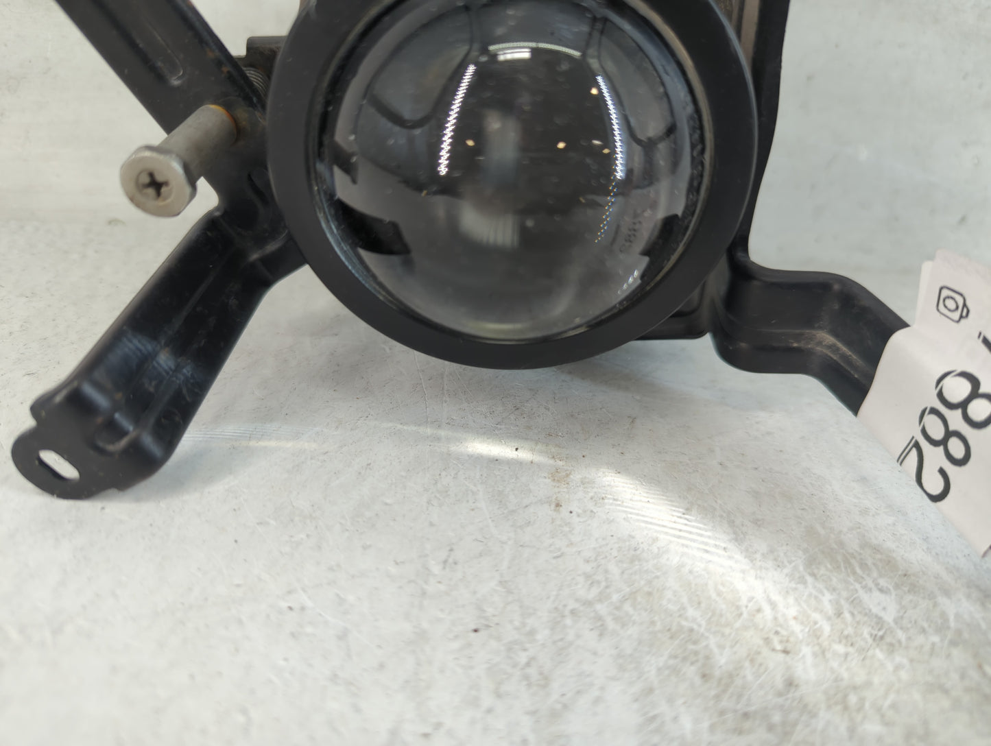 2015-2018 Kia Sedona Driver Left Oem Front Light Lamp - Oemusedautoparts1.com