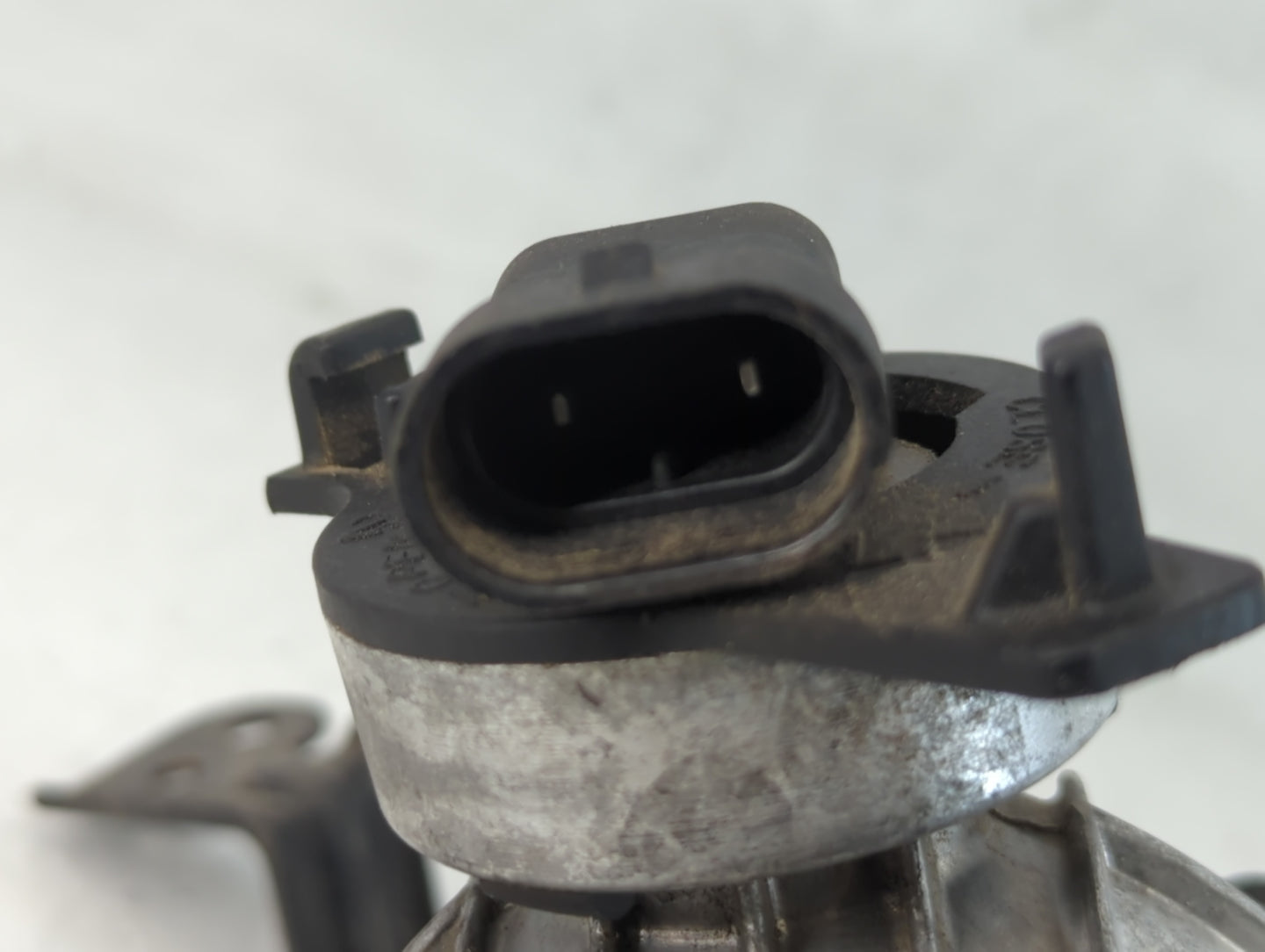 2015-2018 Kia Sedona Driver Left Oem Front Light Lamp - Oemusedautoparts1.com