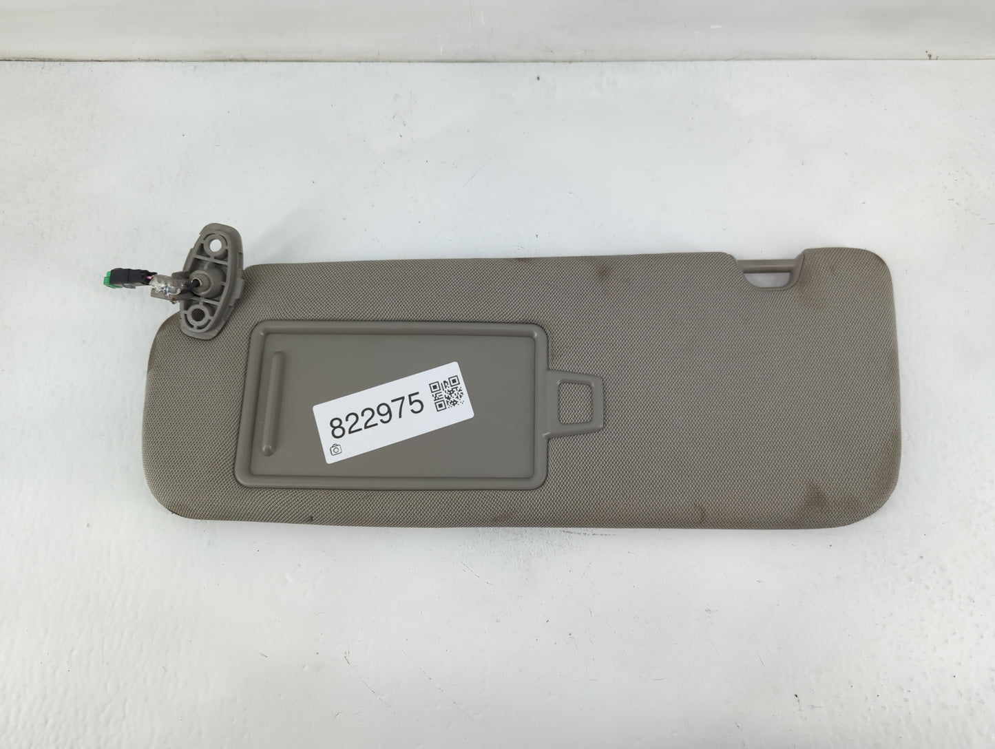 2015-2020 Kia Sedona Sun Visor Shade Replacement Driver Left Mirror Fits Fits 2015 2016 2017 2018 2019 2020 OEM Used Auto Pa